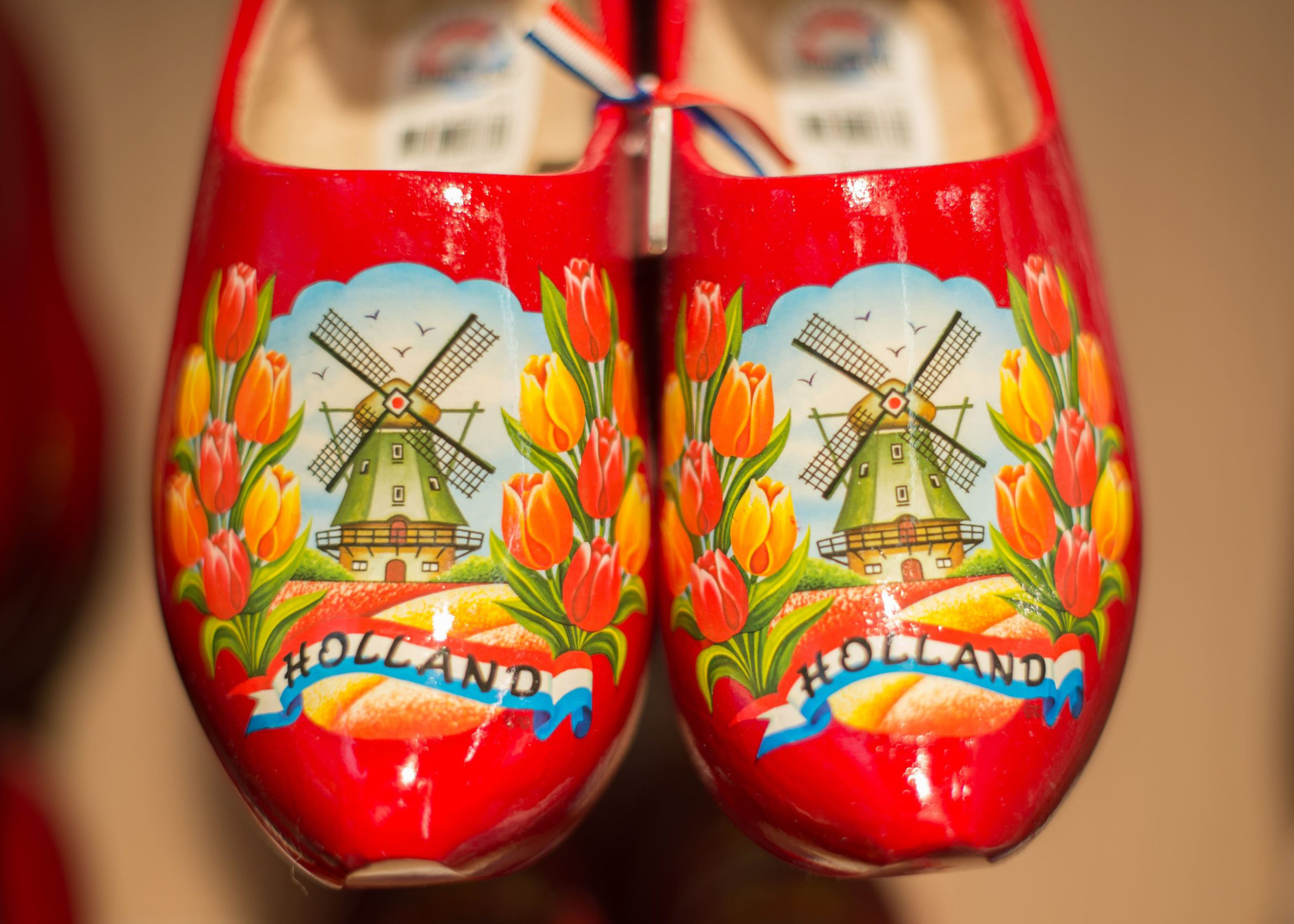 Dutch Dating Culture Explained – Dating a Dutch